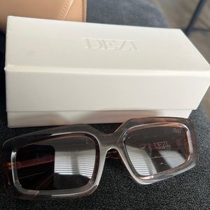 Dezi Sunglasses